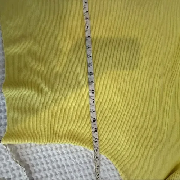 New CeCe Bright Yellow Ribbed Knit Sweater Dolman Sleeves Boat Neck Boho - Picture 7 of 9